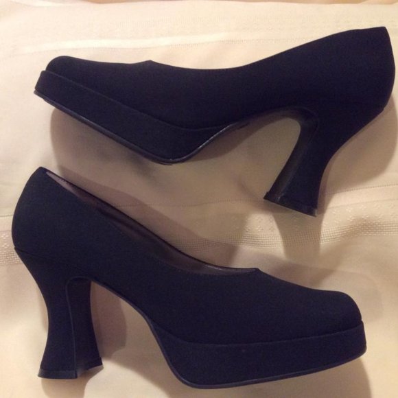 RAMPAGE Black matte 1" platform pumps; 4" curvy block heels; NWOT SIze 8.5 M. - Picture 5 of 7